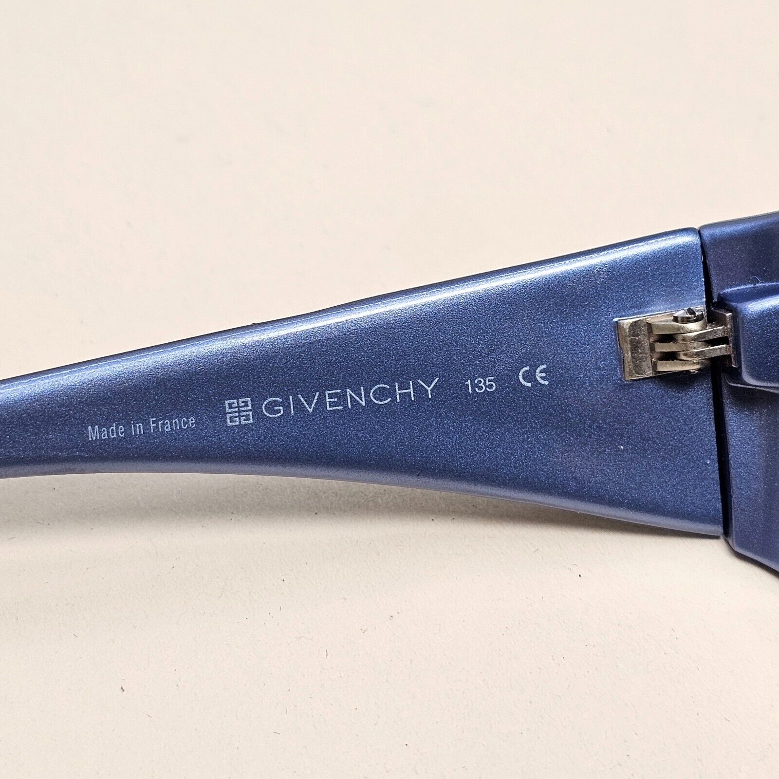 Givenchy Sunglasses 2005 Vintage Black Rectangle Unisex 2504 001 52mm 021124
