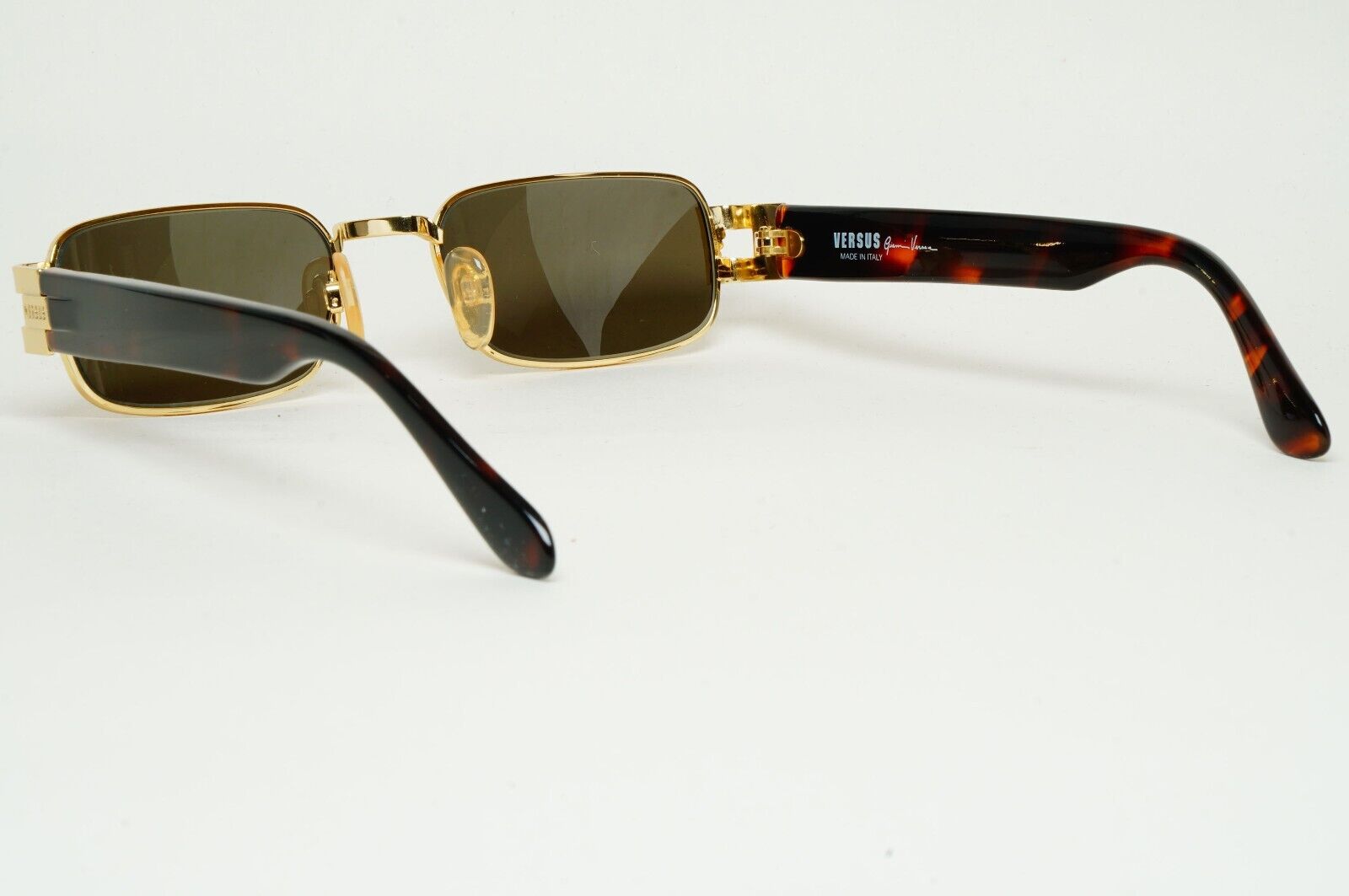 Versus Sunglasses 1996 by Gianni Versace Vintage Gold Rectangle MOD F32 COL 030
