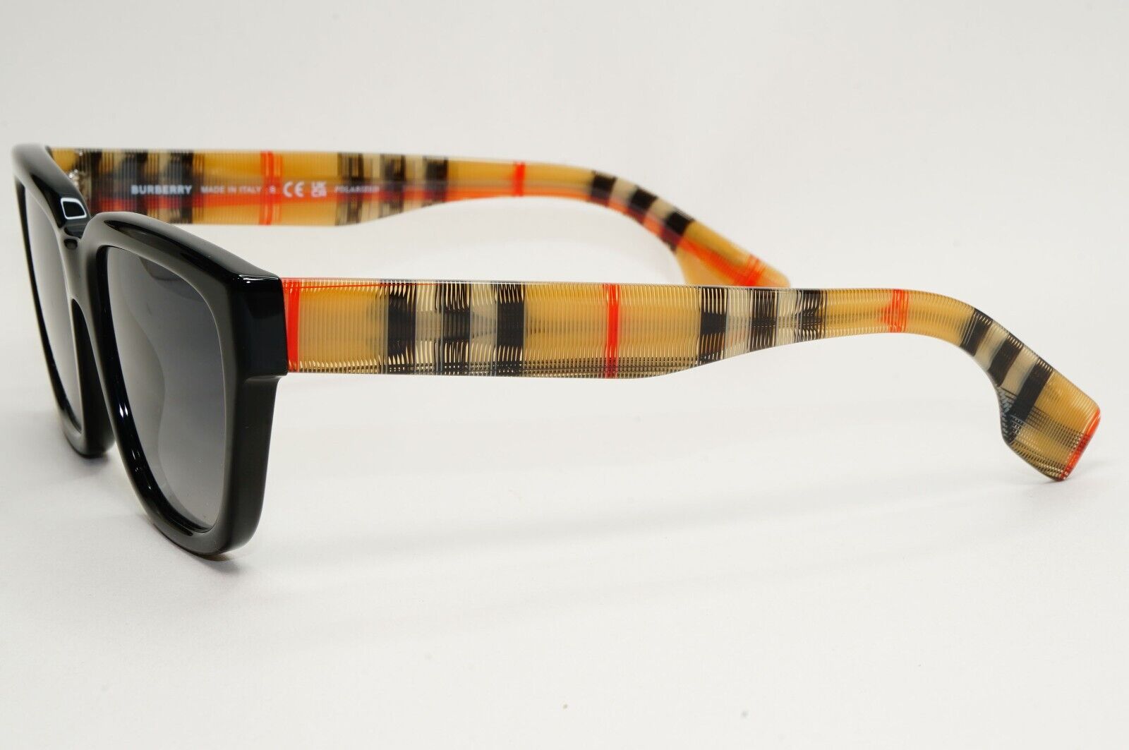 Burberry Sunglasses Polarised Plaid Black Brown Square Mammoth B 4277 3757/T3