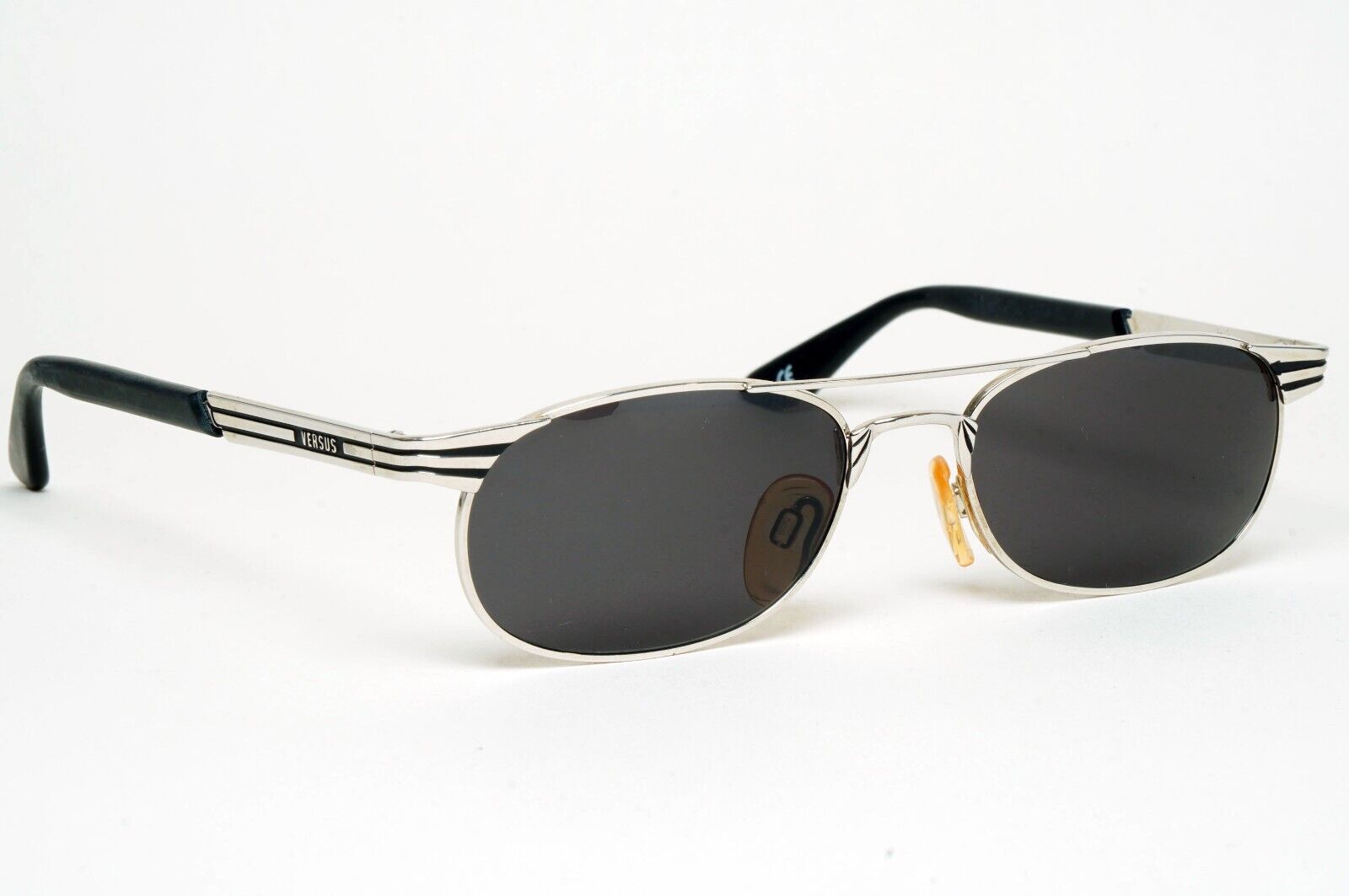 Versus Sunglasses 1996 by Gianni Versace Vintage Silver Black MOD F17 COL 12M