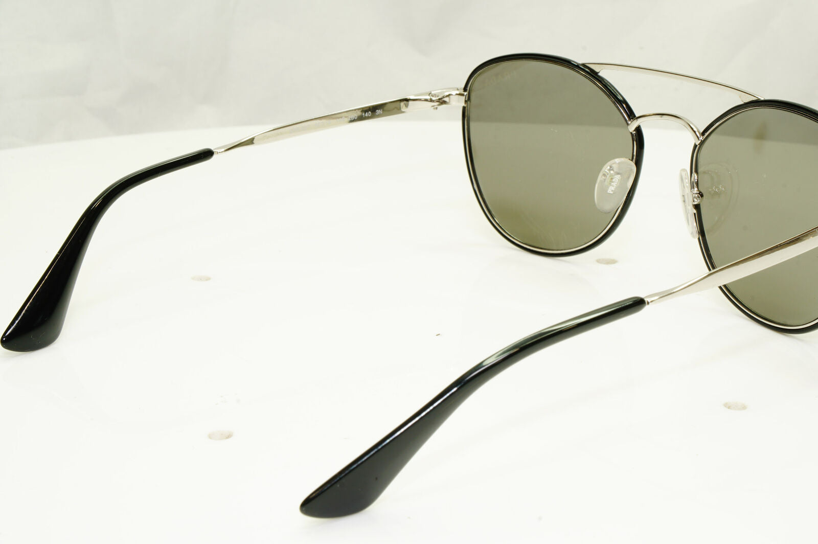 Authentic Prada Womens Mirror Vintage Sunglasses Silver SPR 83T 1AB-2S0 32994