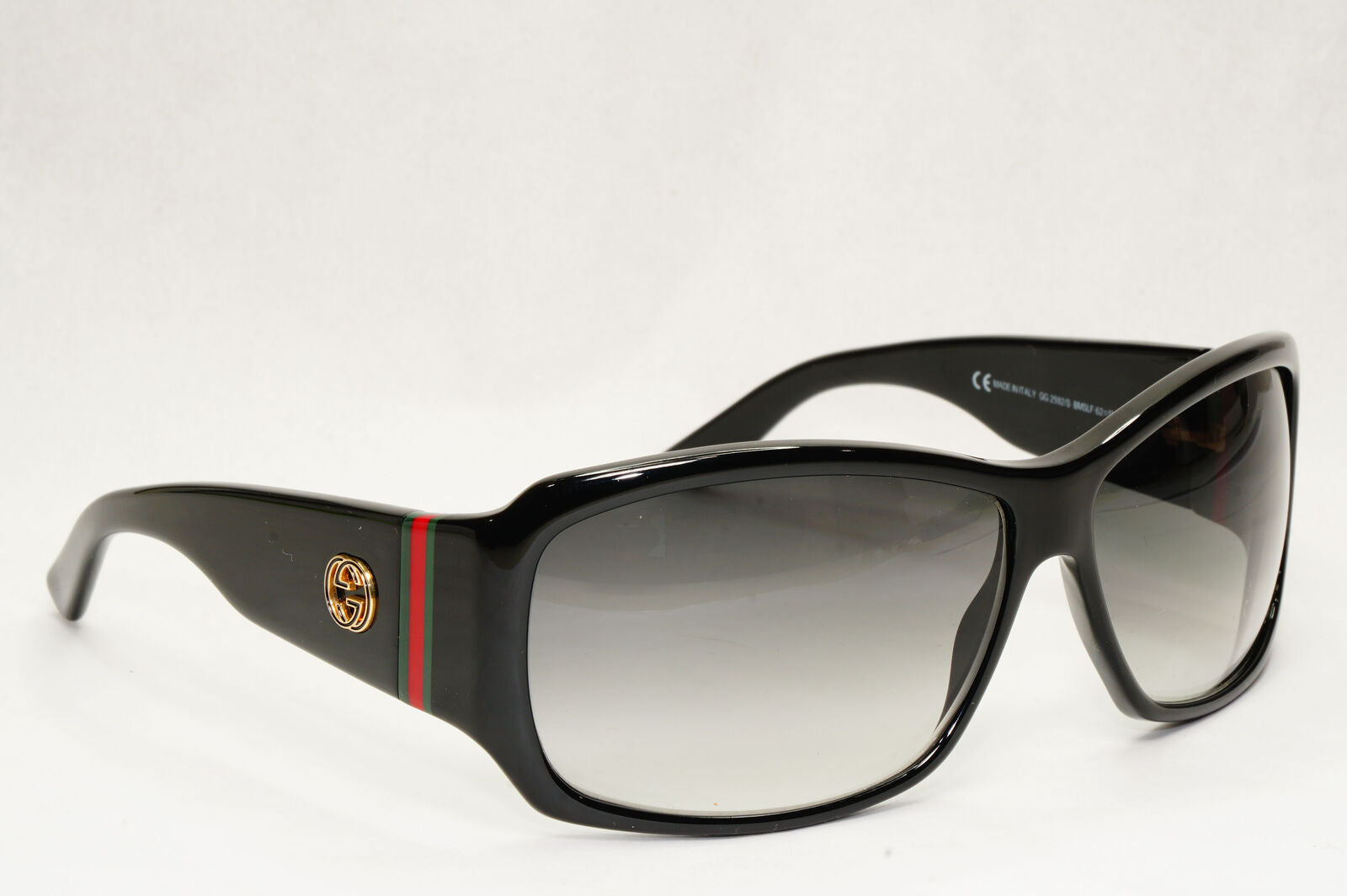 Gucci Sunglasses 1999 Vintage Black Gradient Red Green GG 2592/S BMSLF 131223