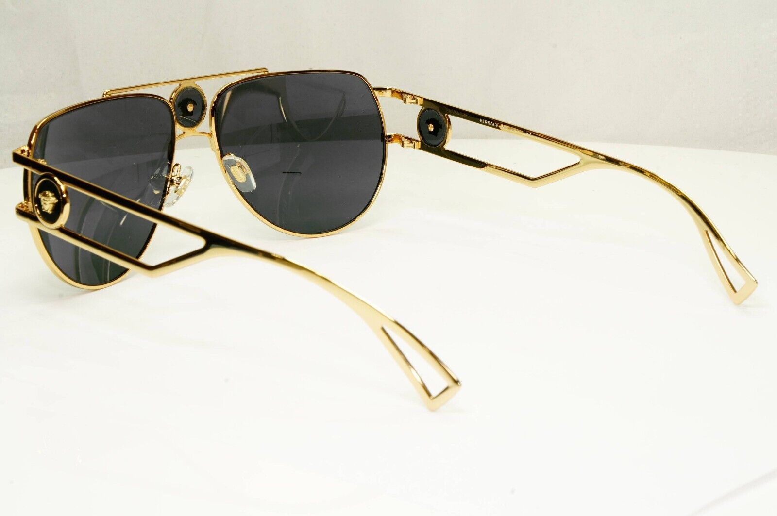 Versace Sunglasses Gold Grey Metal Medusa Pilot Navigator MOD VE 2225 1002/87