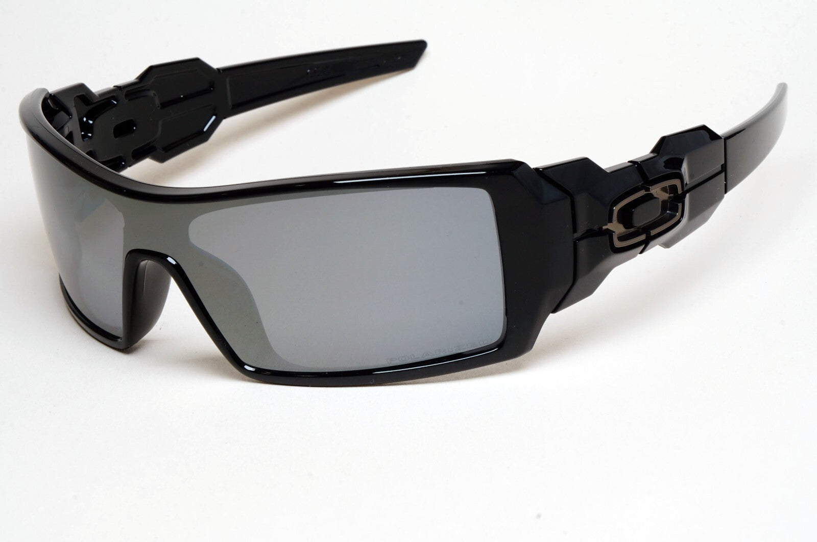 Oakley Sunglasses Polarized Oil Rig Black Polished Iridium Glossy OO 9081 26-203