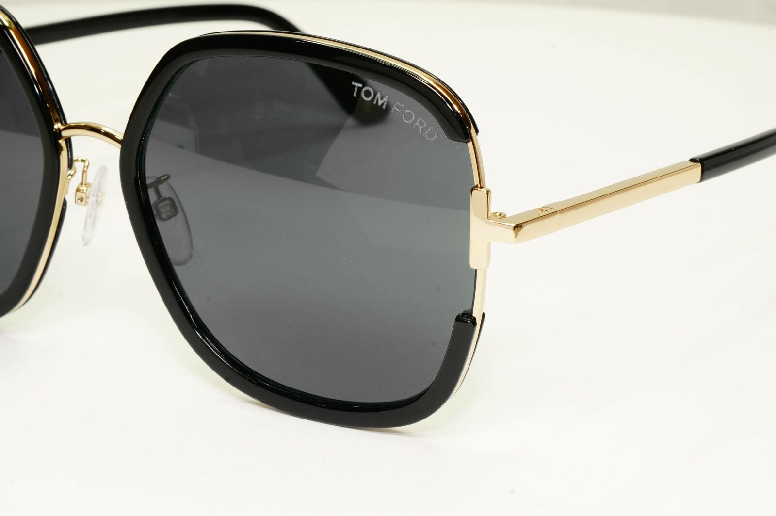 Authentic Tom Ford Womens Black Gold Oversized Large Sunglasses TF 809 K 01A