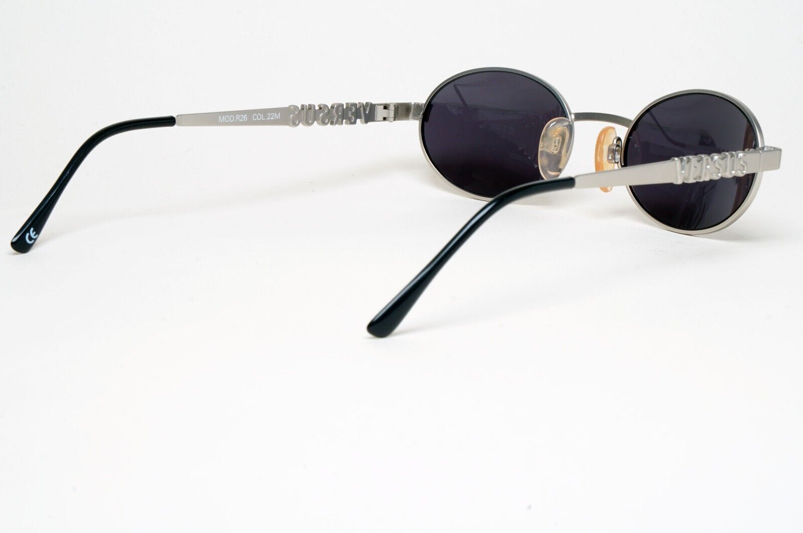 Versus Sunglasses 1996 by Gianni Versace Vintage Silver Oval MOD R26 COL 22M