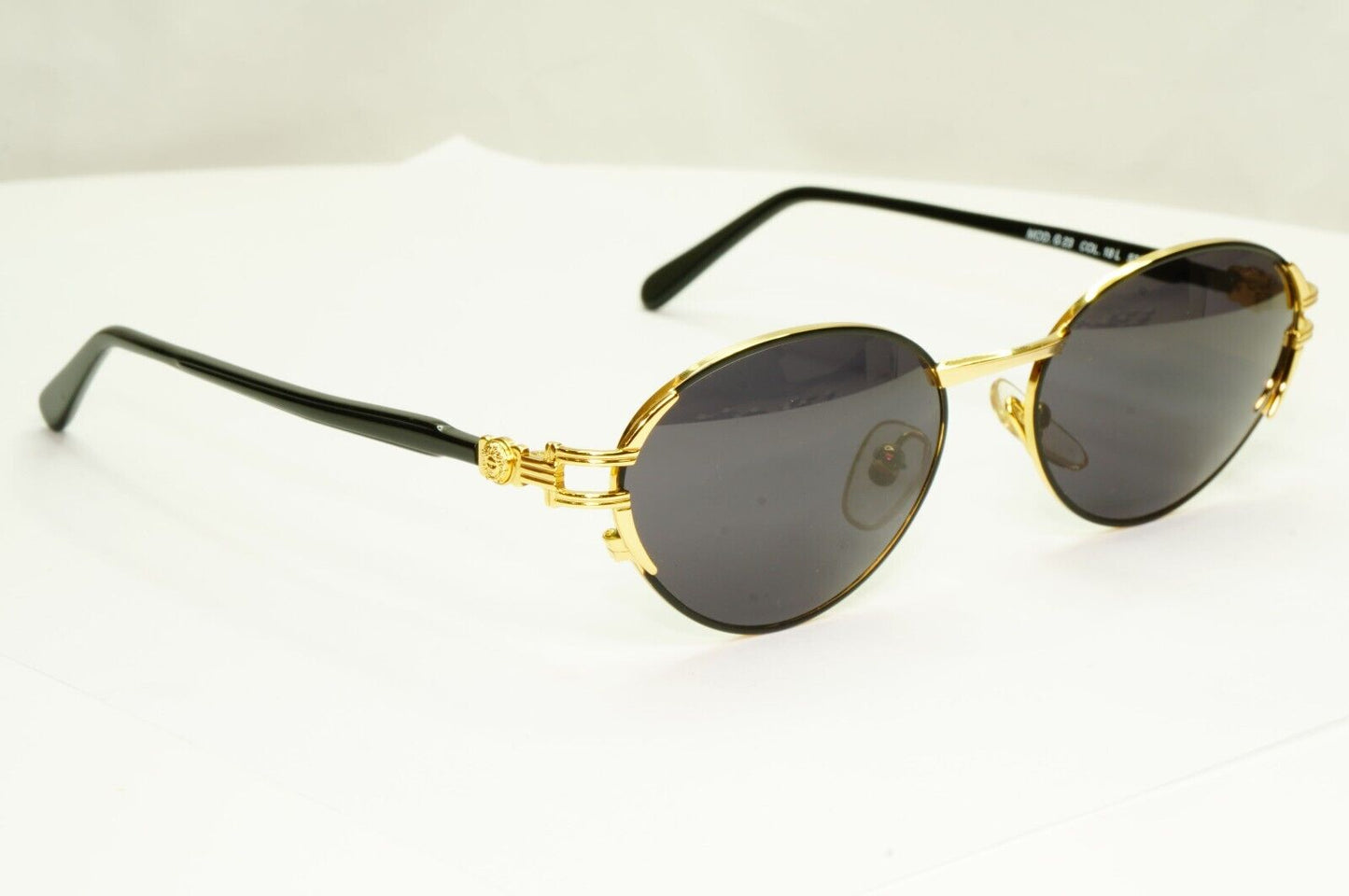 Gianni Versace 1995 Vintage Sunglasses Gold Medusa Black MOD G23 COL 18L