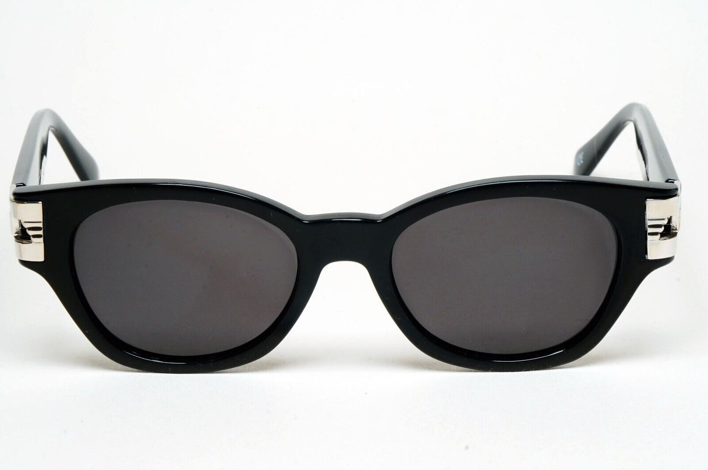 Versus Sunglasses 1996 by Gianni Versace Vintage Black Silver MOD E28 COL 852