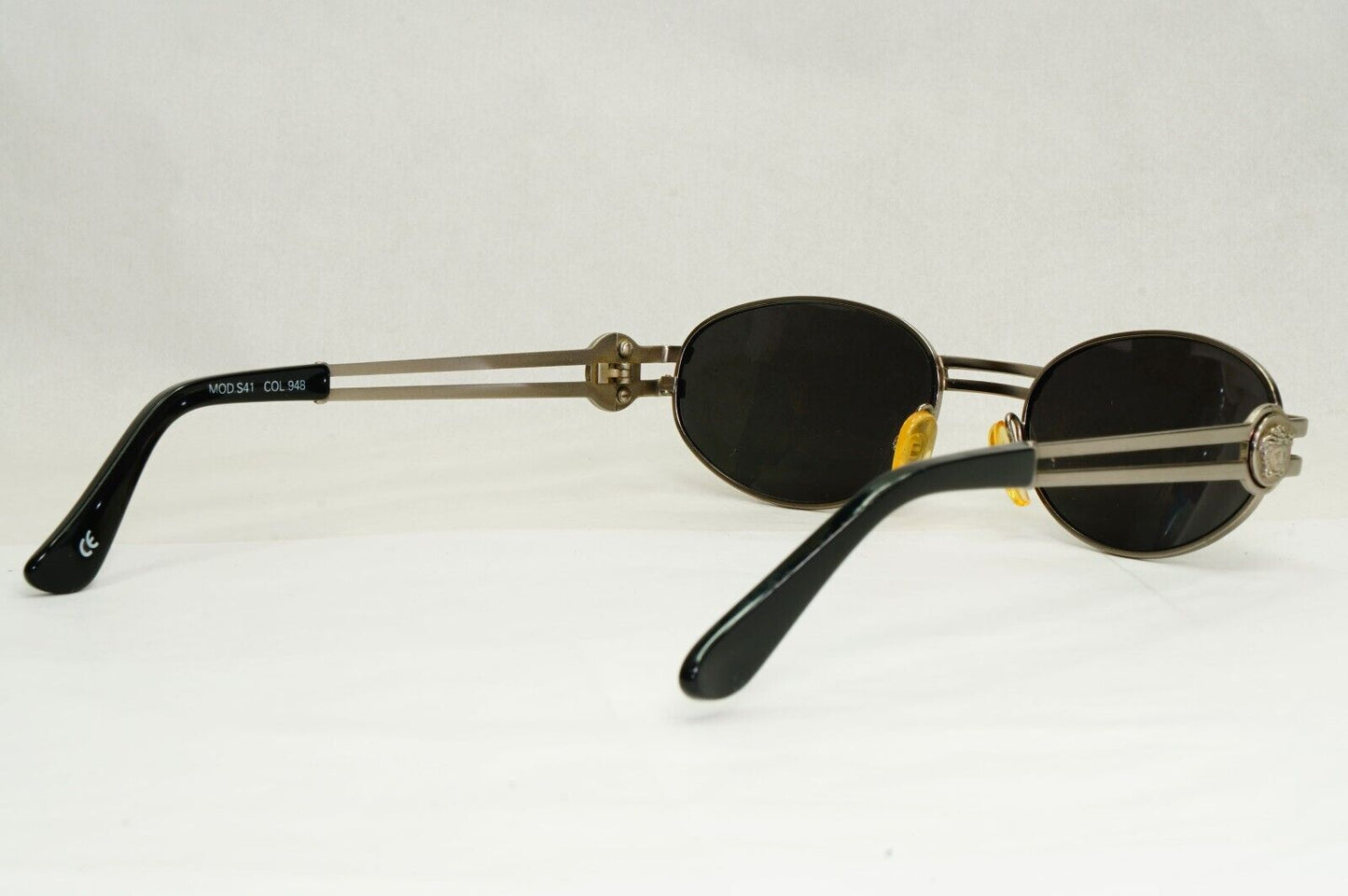 Gianni Versace Sunglasses 1995 Vintage Oval Medusa Gunmetal MOD S41 948 270324