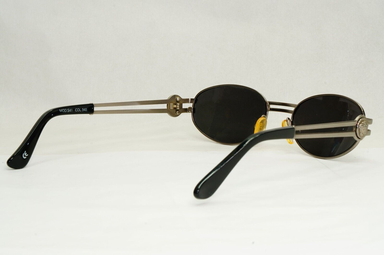 Gianni Versace Sunglasses 1995 Vintage Oval Medusa Gunmetal MOD S41 948 270324