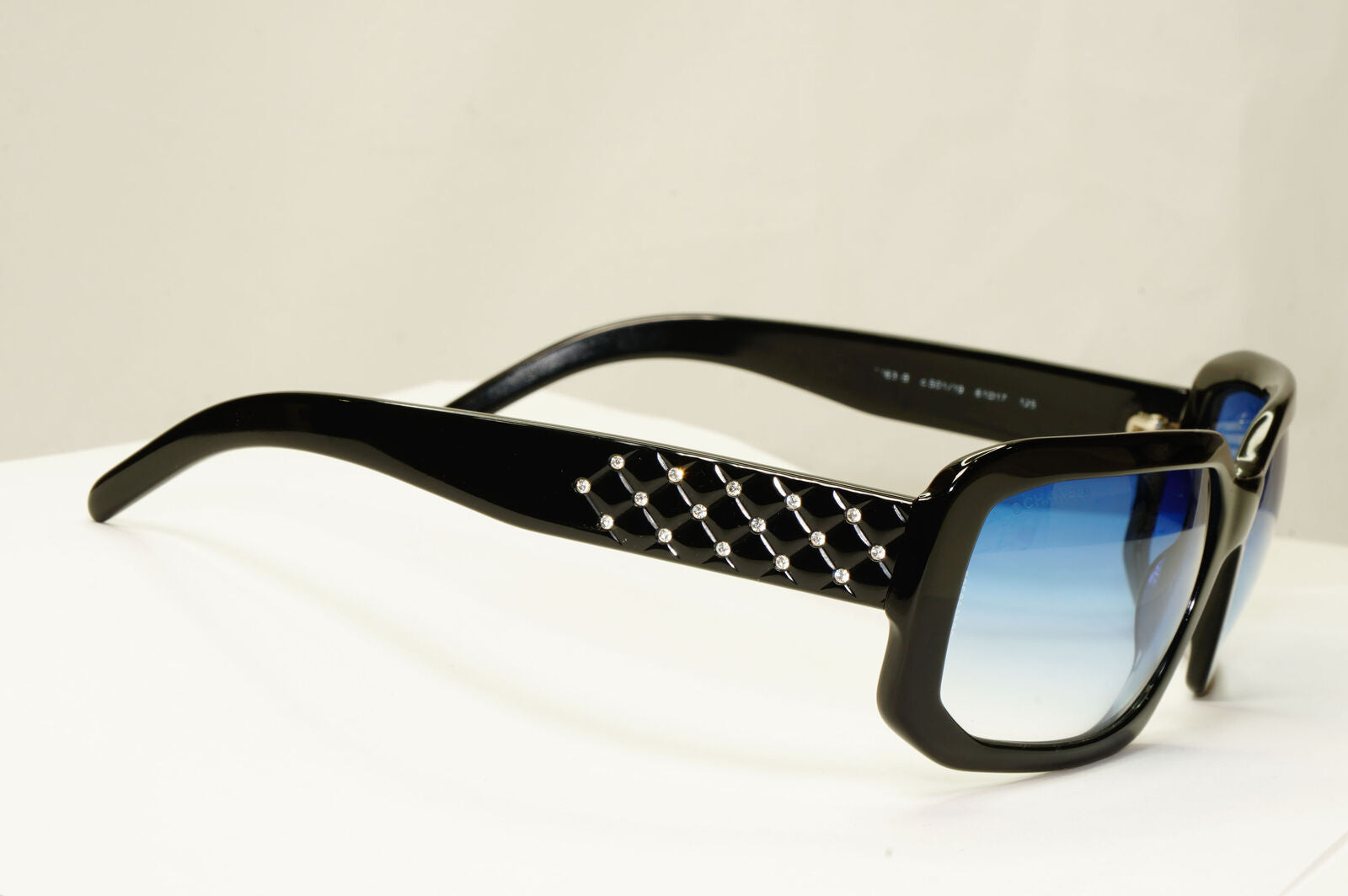 Chanel 2008 Vintage Sunglasses Black Blue Crystal 5063-B c.501/19 221122