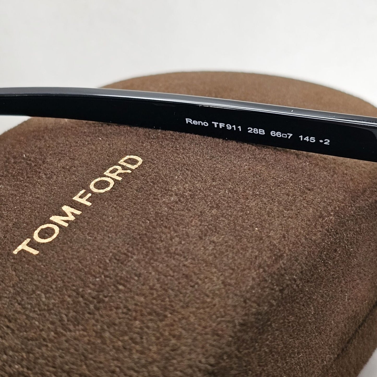 Tom Ford Sunglasses Reno Black Gold Grey Gradient Navigator FT0911 TF 911  28B