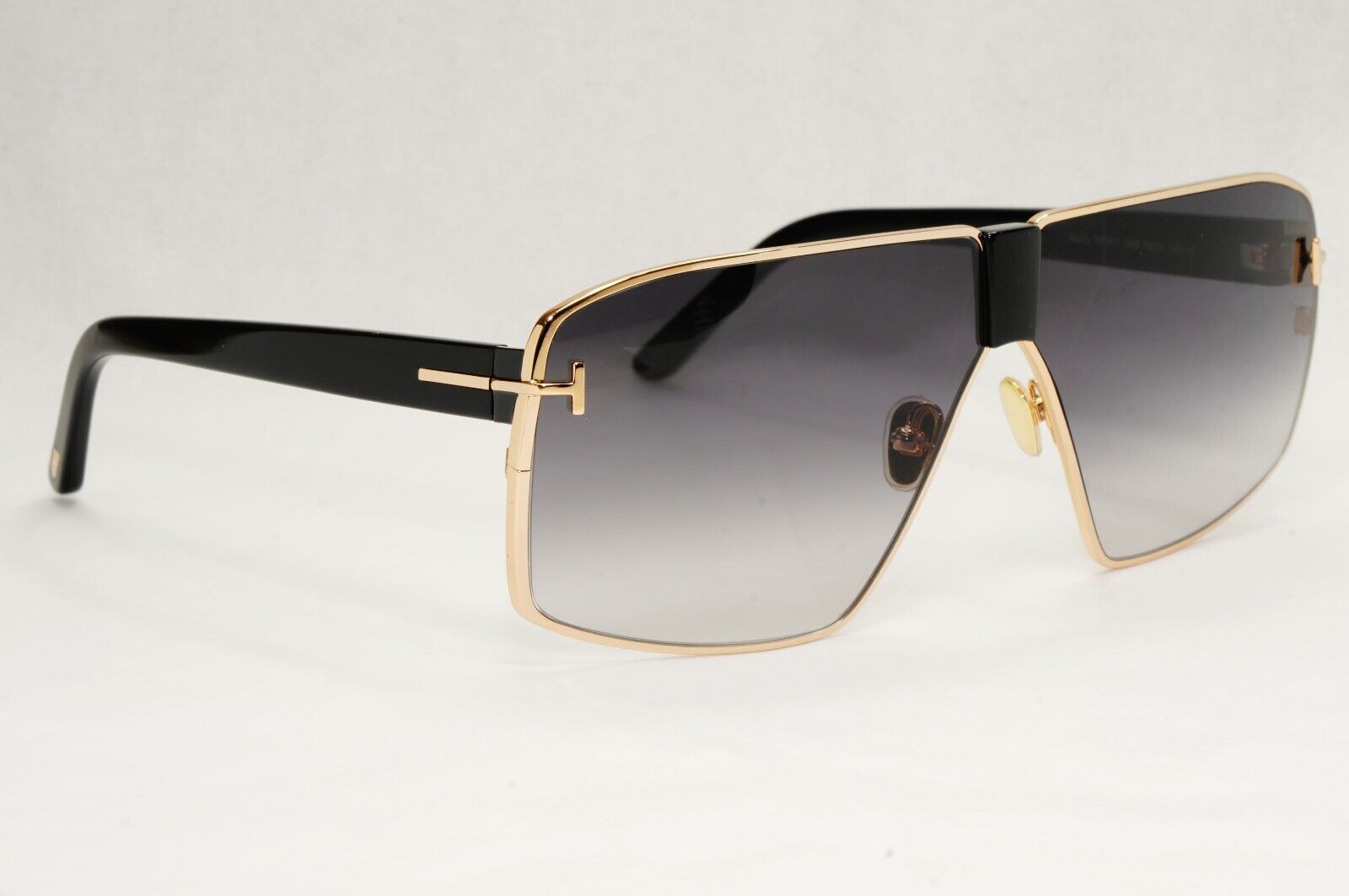 Tom Ford Sunglasses Reno Black Gold Grey Gradient Navigator FT0911 TF 911  28B A