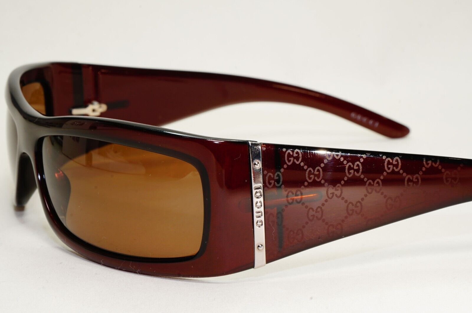 Gucci Sunglasses 2004 Vintage Brown Dark Monogram GG 1564/S RGF8U 011124