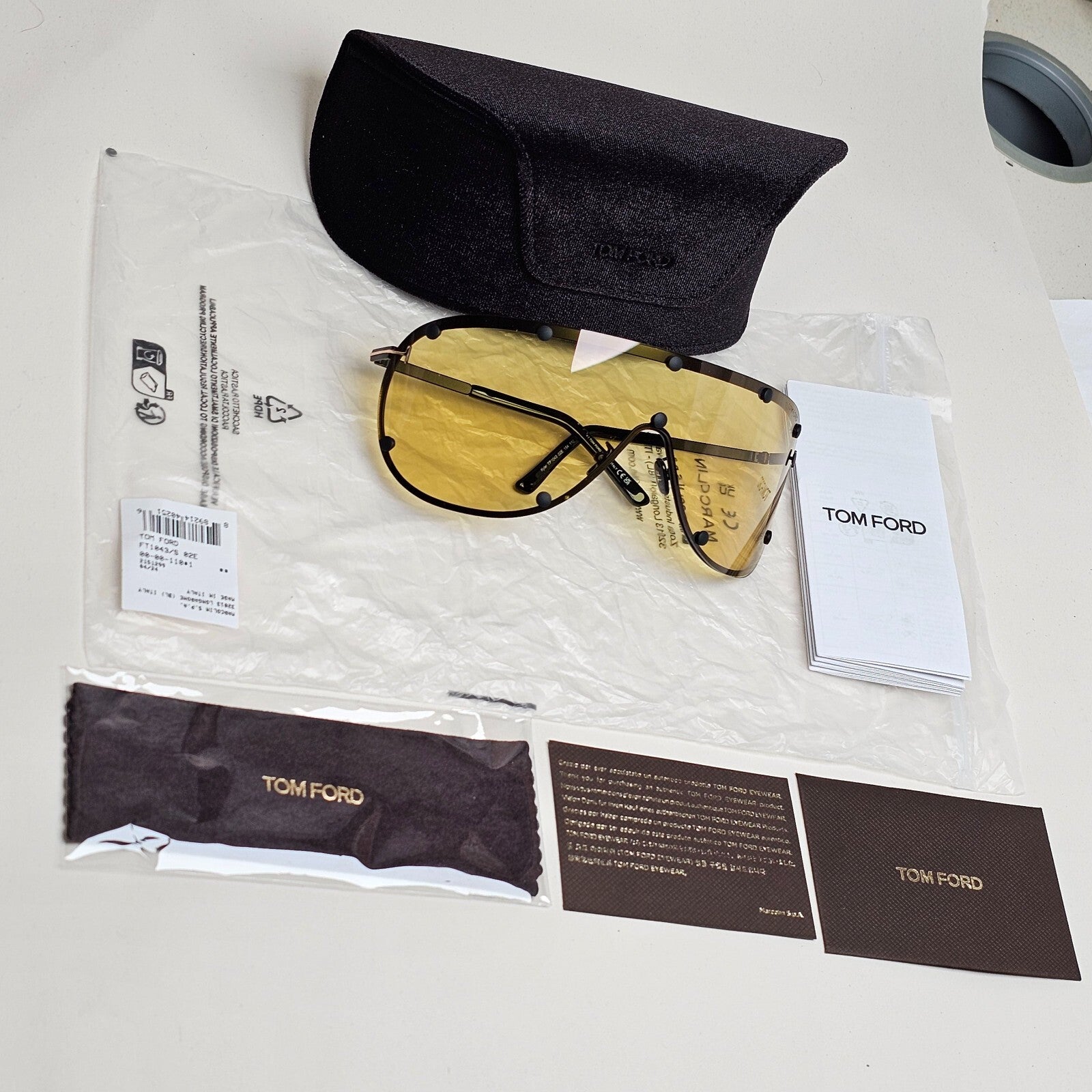 Tom Ford Sunglasses Kyler Black Yellow Visor Shield Large FT1043 TF 1043 02E
