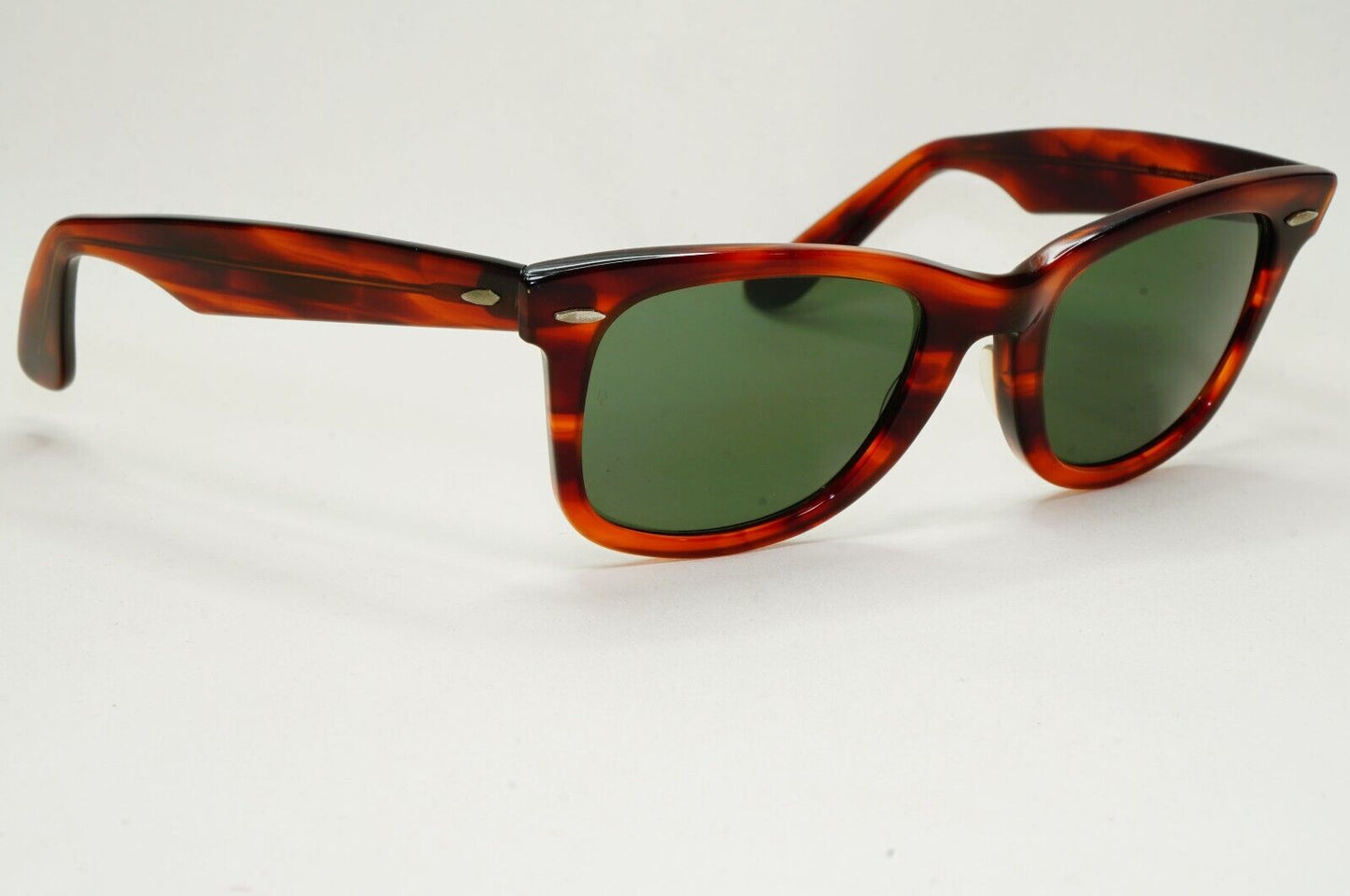 Ray-Ban Sunglasses 1992 Vintage Bausch Lomb Brown Wayfarer Tortoiseshell 021124