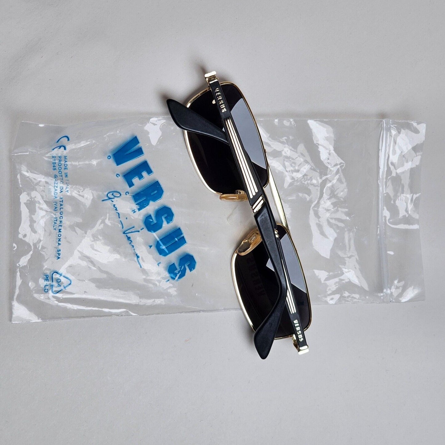 Versus Sunglasses 1996 by Gianni Versace Vintage Rectangle Gold MOD F06 COL 33M