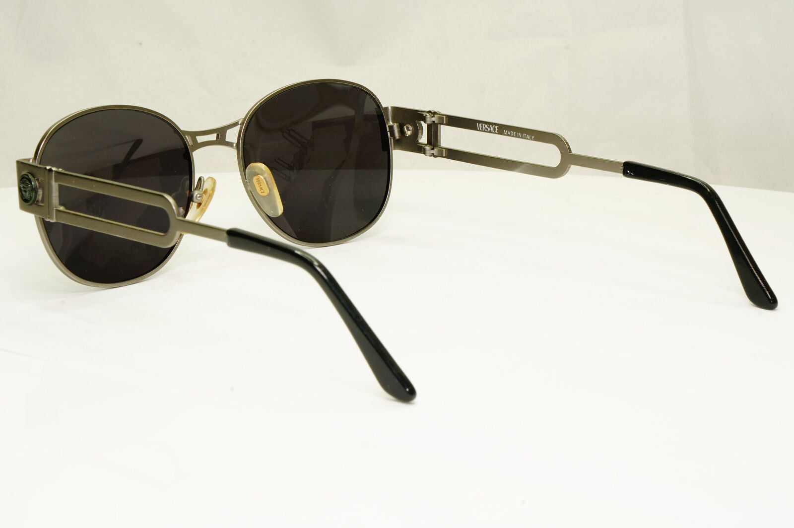 Gianni Versace 1996 Vintage Mens Silver Medusa Metal Sunglasses MOD S57 COL 77M