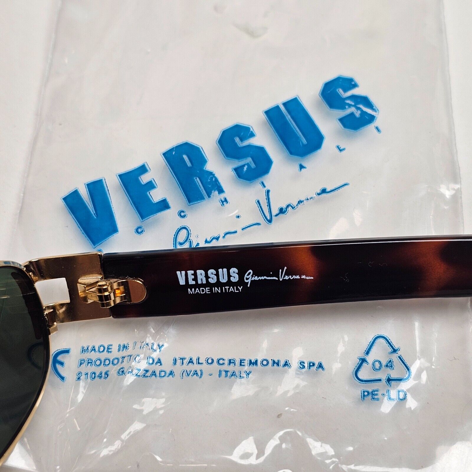 Versus Sunglasses 1996 by Gianni Versace Vintage Gold Green MOD F31 COL 030