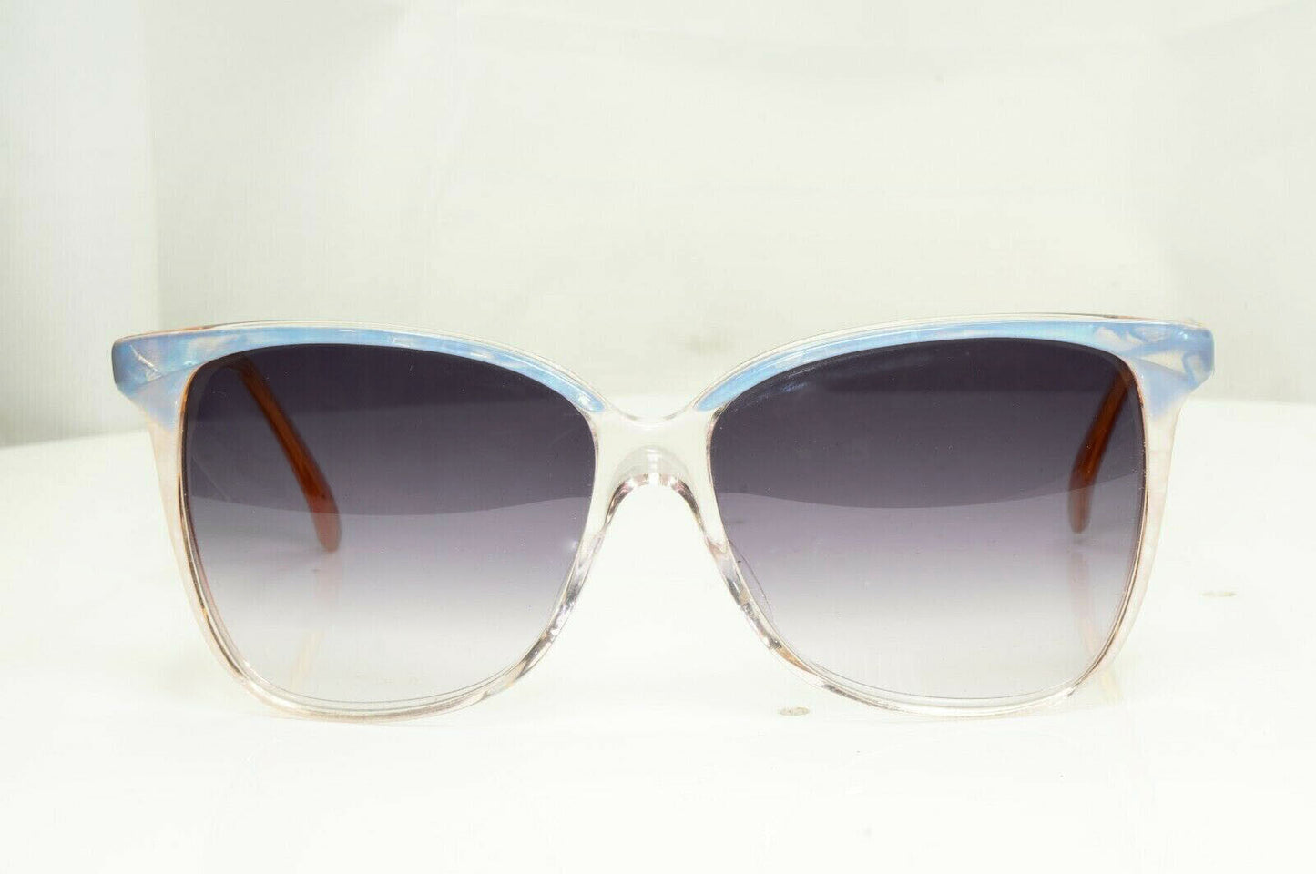 Gucci 1993 Vintage Sunglasses Blue Pearl Gold Grey Fade Womens GG 2106 62L 57mm