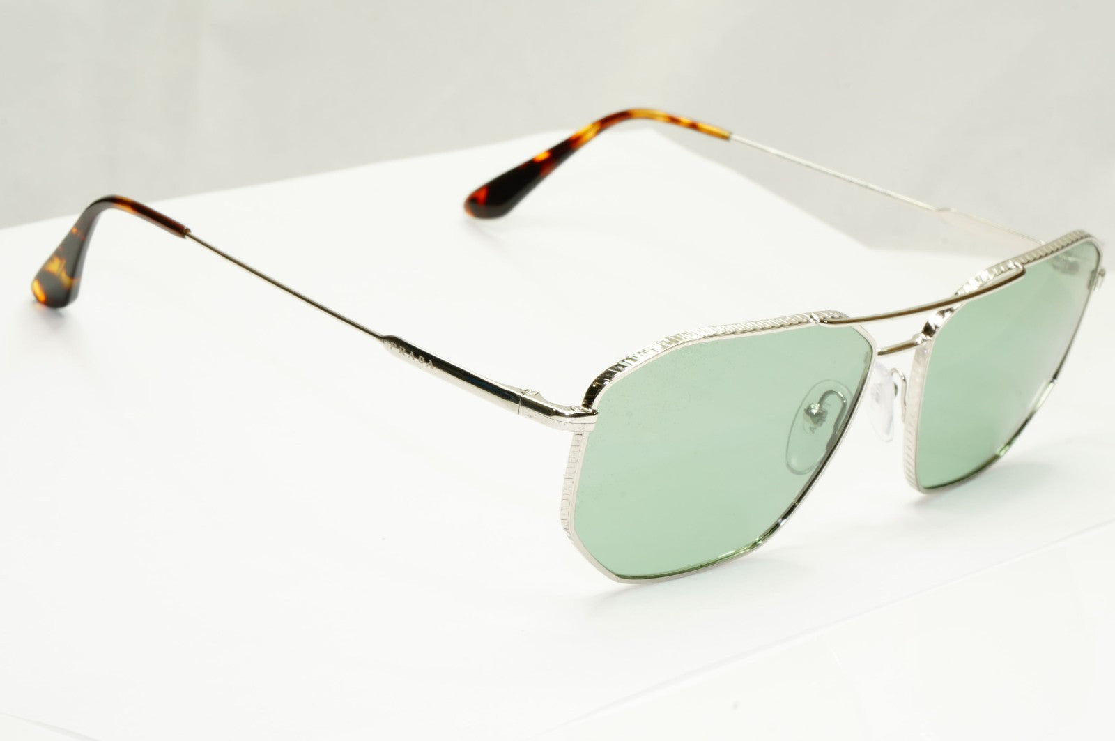 Prada Sunglasses Glass Lens Silver Green Metal Navigator PR64XS SPR 64X 1BC-02D