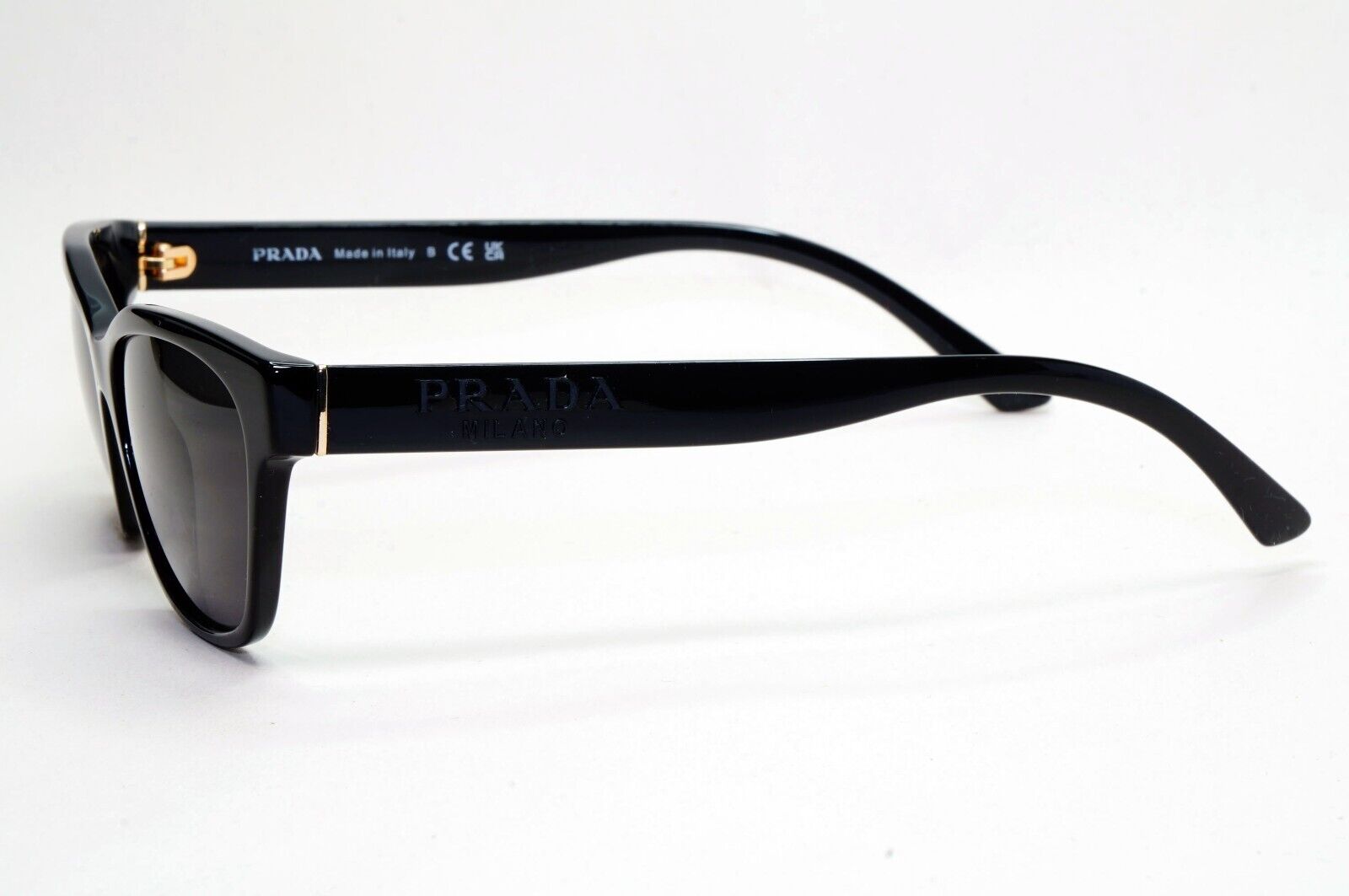 Prada Sunglasses Black Glossy Cat Eye Womens PR03WV VPR 03W 1AB-1O1 53mm