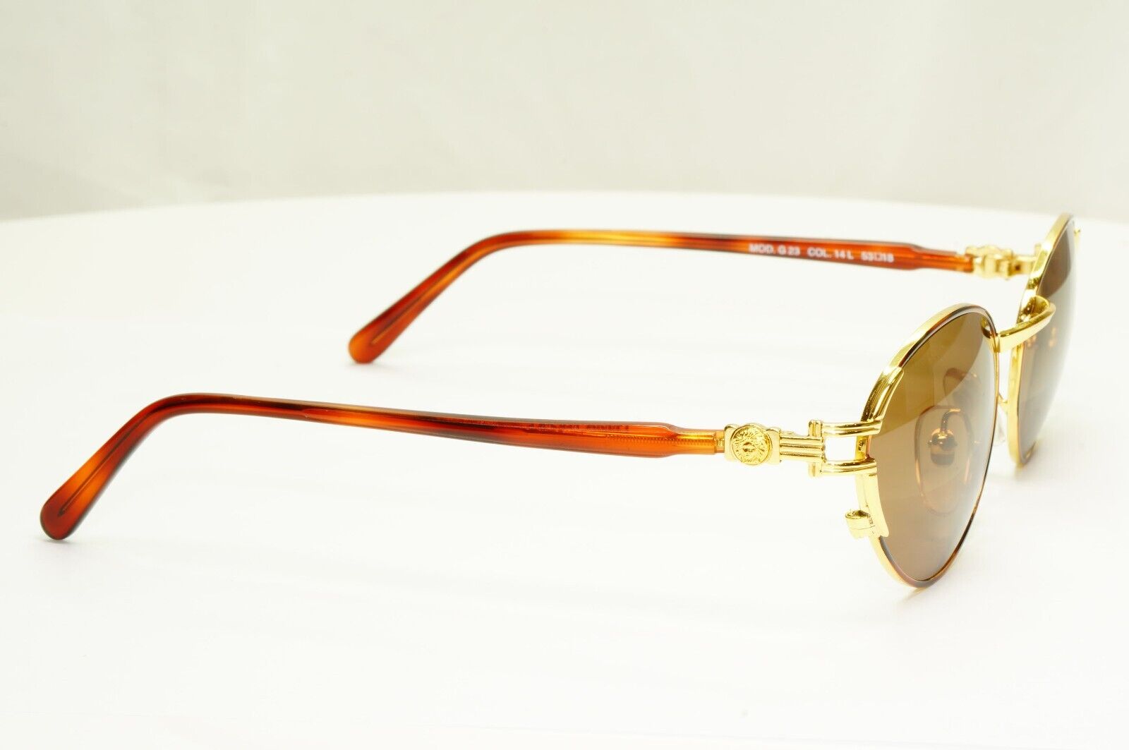 Gianni Versace 1995 Vintage Sunglasses Gold Medusa Brown MOD G23 COL 14L A