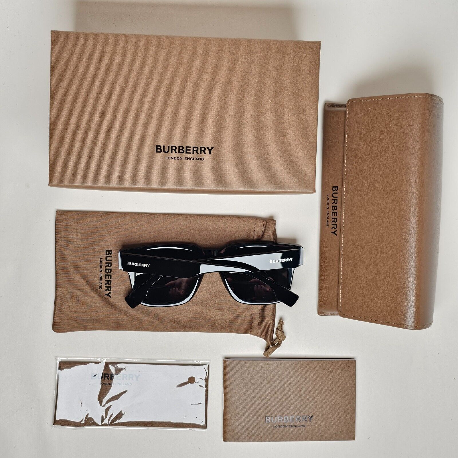 Burberry Sunglasses Hayden Black Square Dark Grey BE 4394 3001/87 54mm