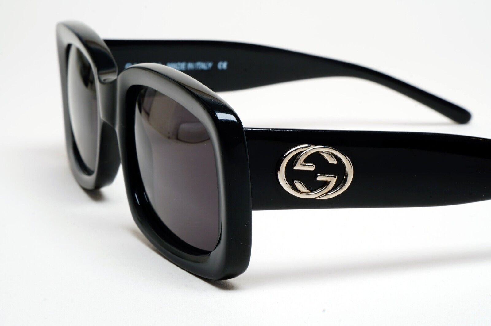 Gucci Sunglasses 1997 Vintage Black Square Retro GG 2407/S 807 51mm 110225