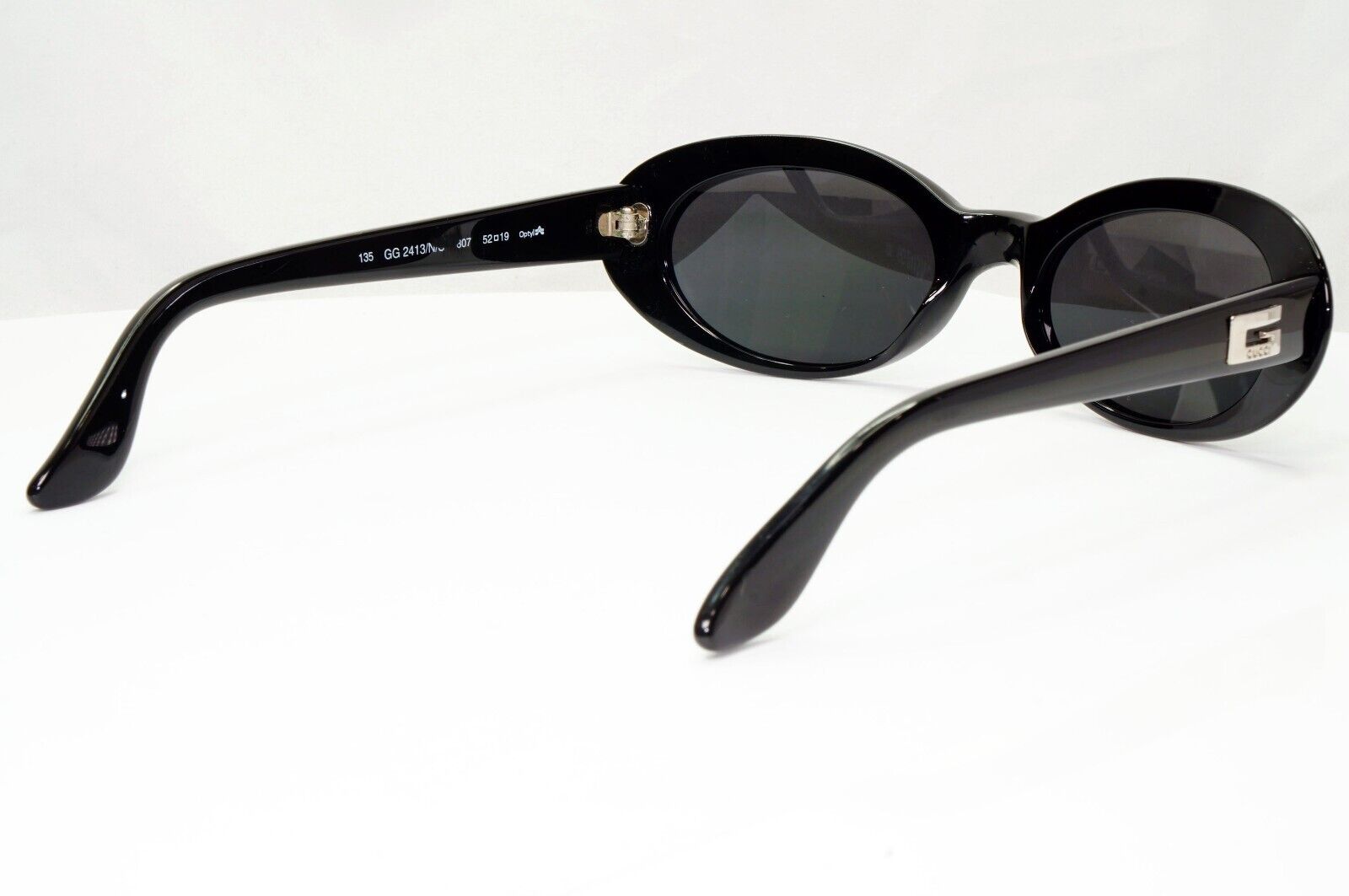 Gucci Sunglasses 1997 Vintage Black Silver Womens Oval GG 2413/N/S 807 301224