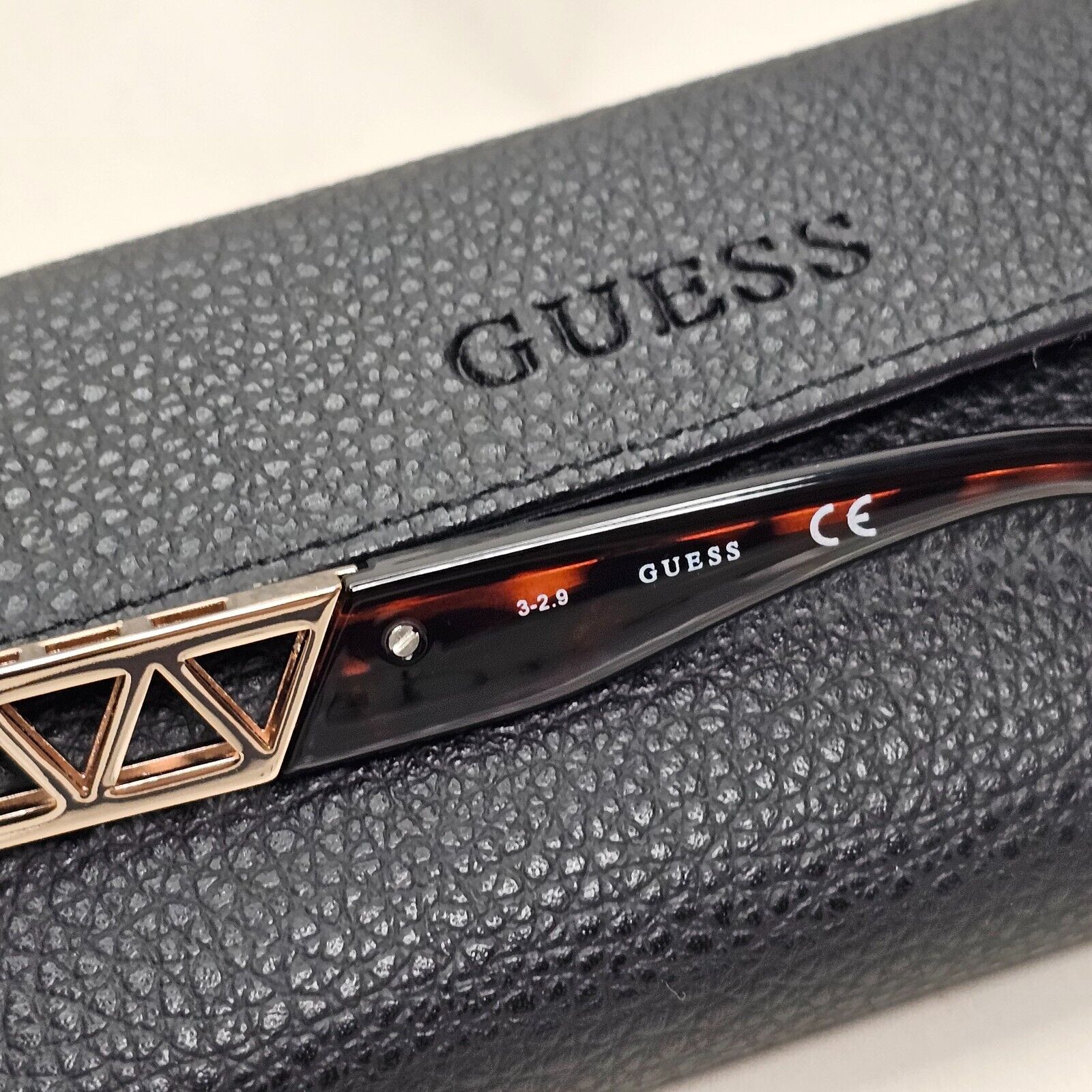 Guess Sunglasses Brown Gradient Tortoise Gold GU 7690 52F 301024