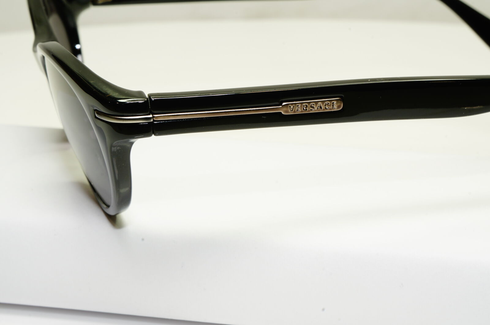 Gianni Versace 1996 Mens Unisex Vintage Glossy Black Sunglasses MOD 453 COL 852