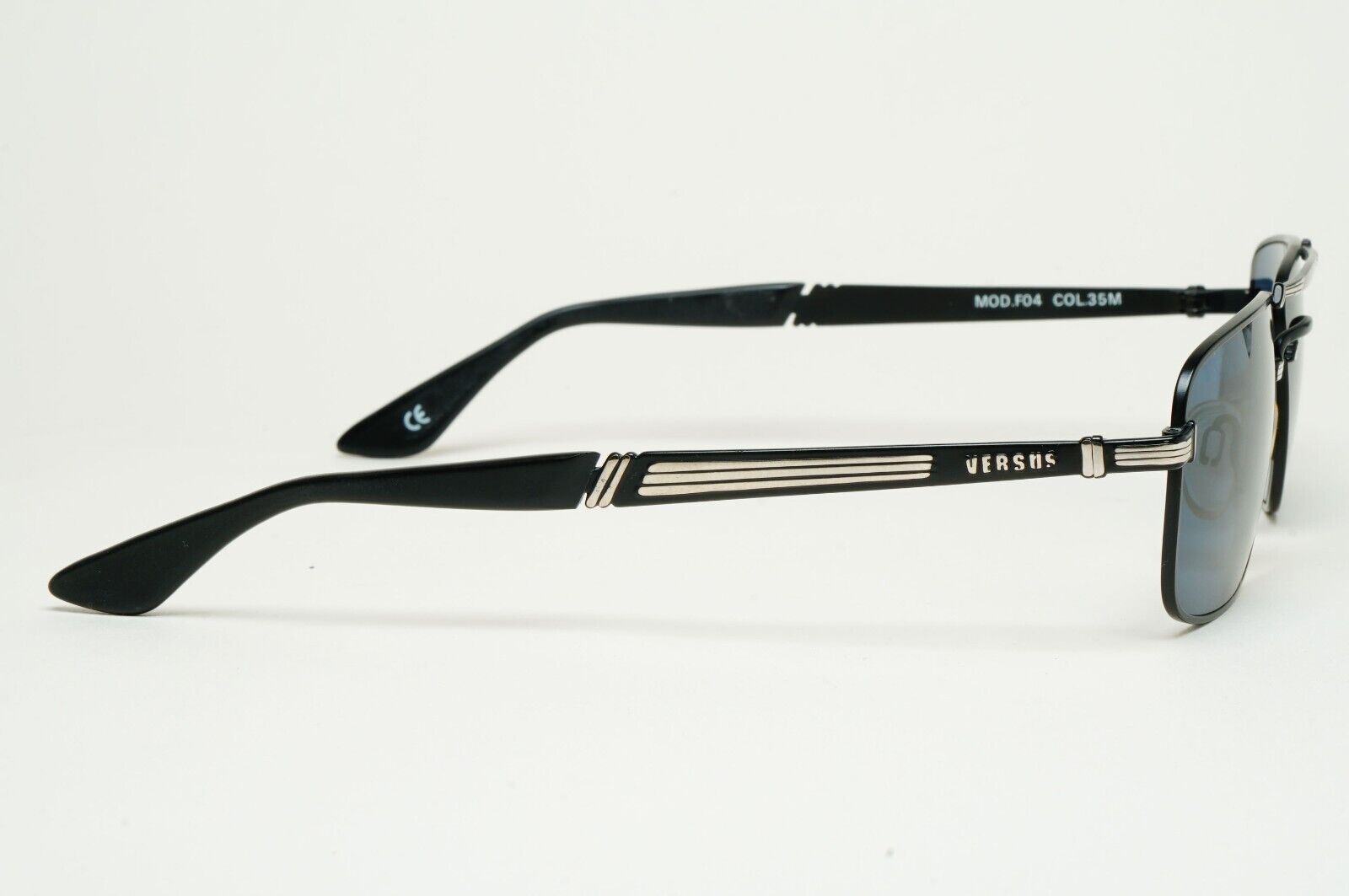 Versus Sunglasses 1996 by Gianni Versace Vintage Navigator Black MOD F04 COL 35M