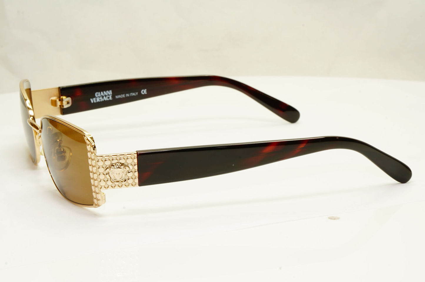 Gianni Versace 1996 Vintage Gold Medusa Brown Metal Sunglasses MOD X40 COL 030