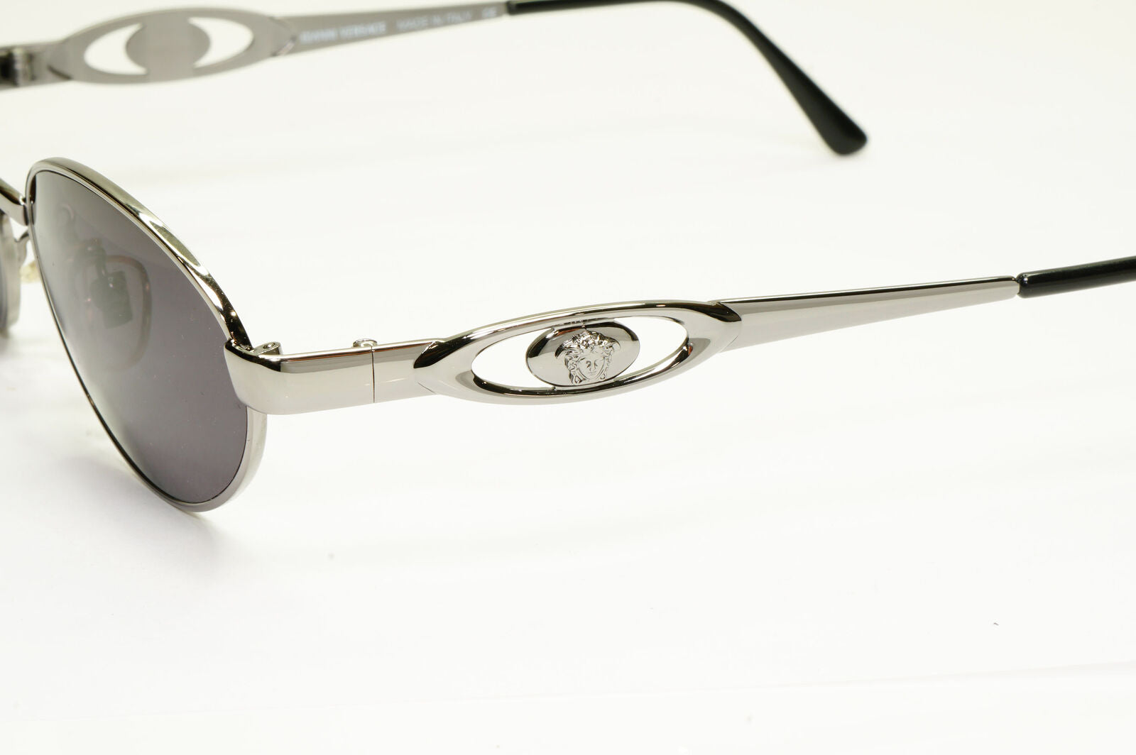 Gianni Versace 1996 Vintage Metal Silver Medusa Sunglasses MOD S79 COL 029