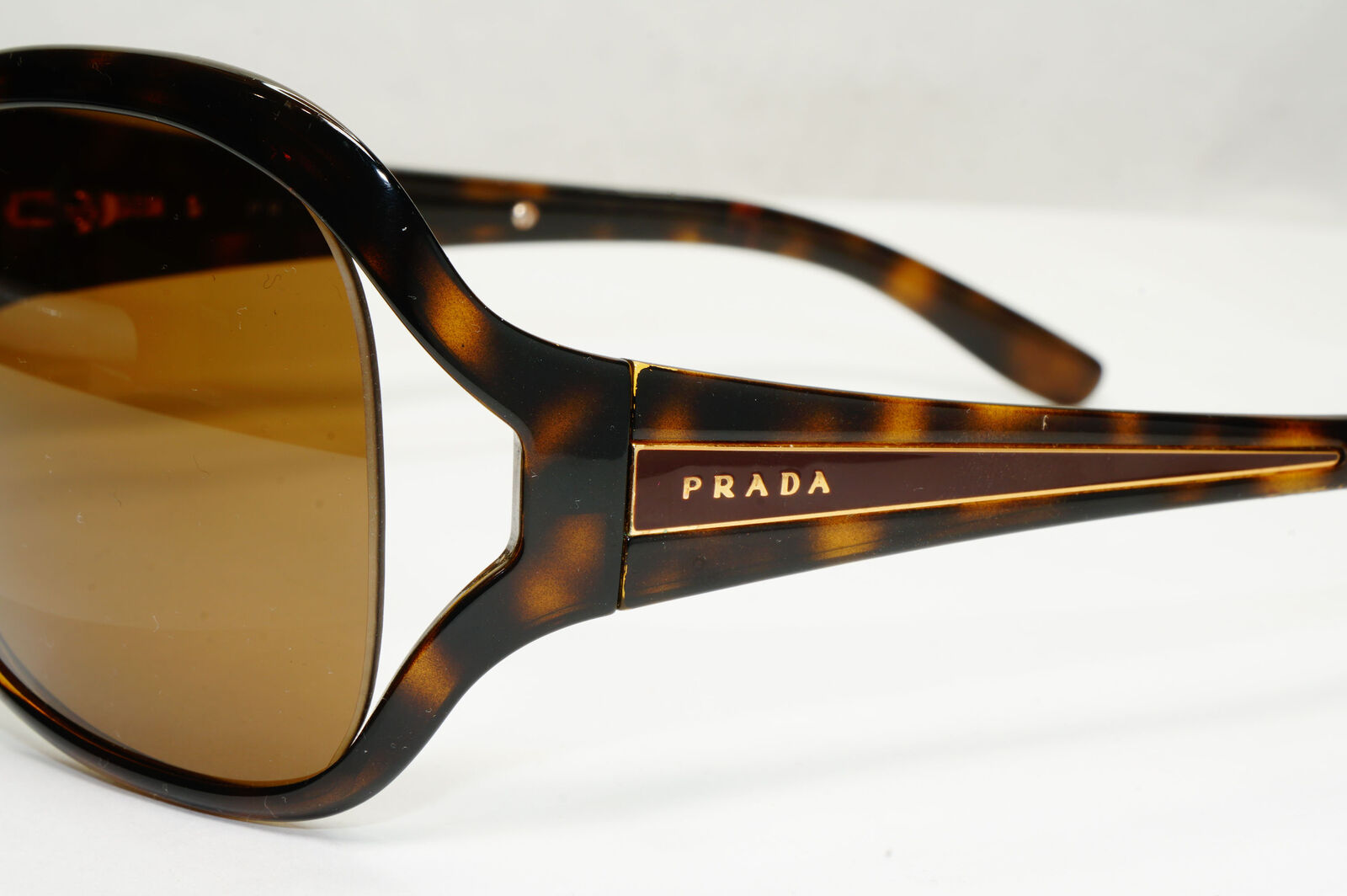 Prada 2009 Sunglasses Brown Tortoiseshell Square PR05LS SPR 05L 2AU-6S1 030123