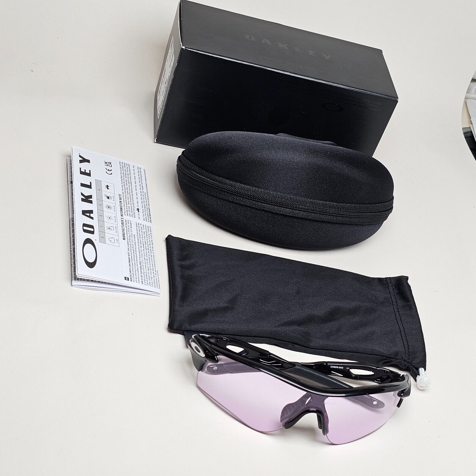 Oakley Sunglasses Radarlock Path (A) Black Prizm Low Light Shield OO 9206 06
