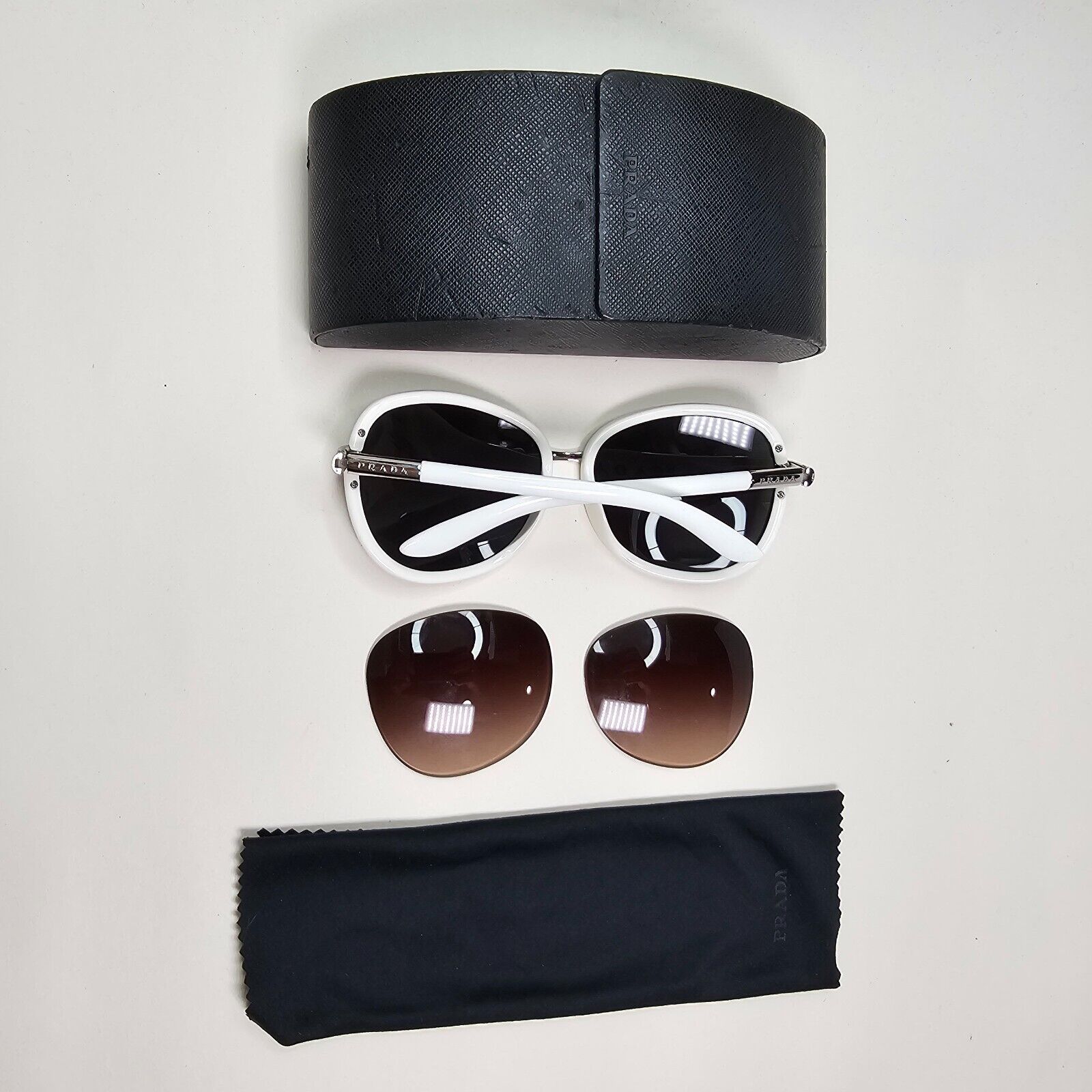 Prada Sunglasses 2008 Vintage White Black Silver PR62LS SPR 62L 1BC-6S1 141024