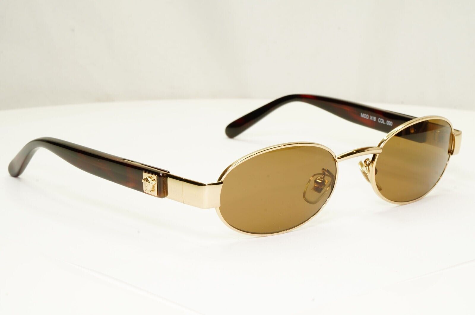 Gianni Versace 1996 Vintage Mens Metal Gold Medusa Sunglasses MOD X18 COL 030