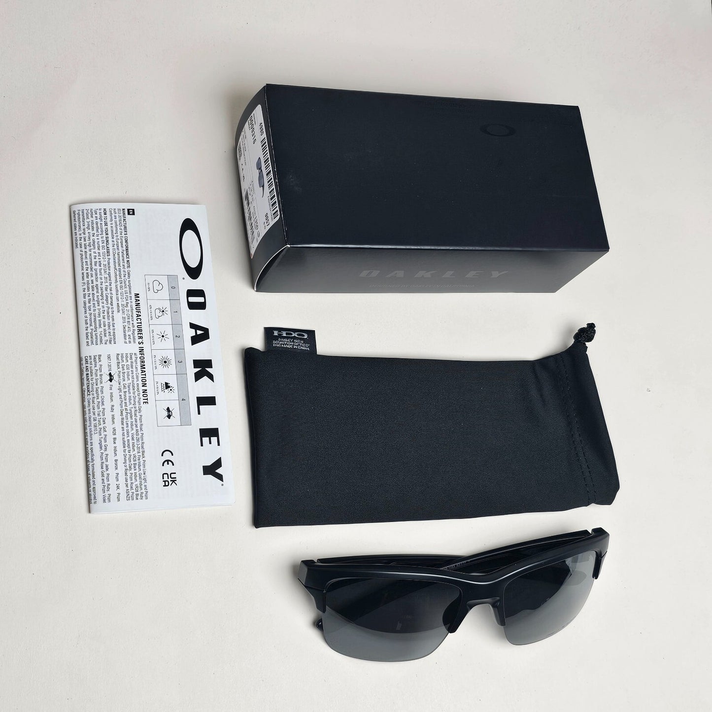 Oakley Sunglasses Polarized Thinklink Black Matte Iridium Grey Square OO 9316 11