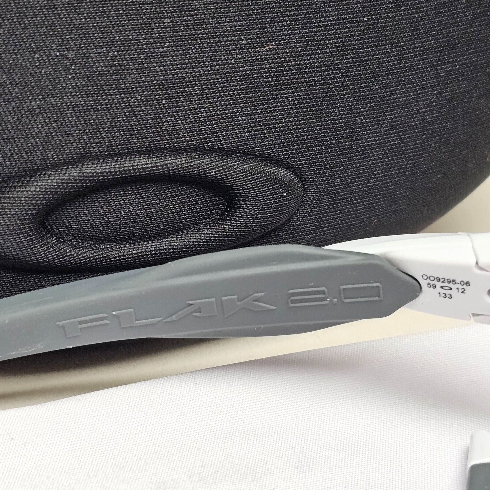 Oakley Sunglasses Flak 2.0 Prizm Golf Wrap White Grey OO 9295 06 59mm