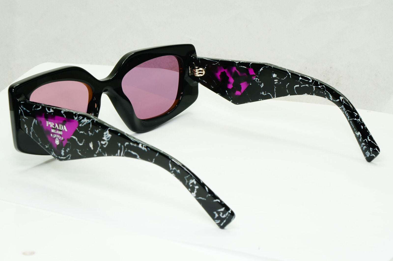 Prada Symbole Sunglasses Black Violet Marble Triangle PR15YS SPR 15Y 1AB-07Q