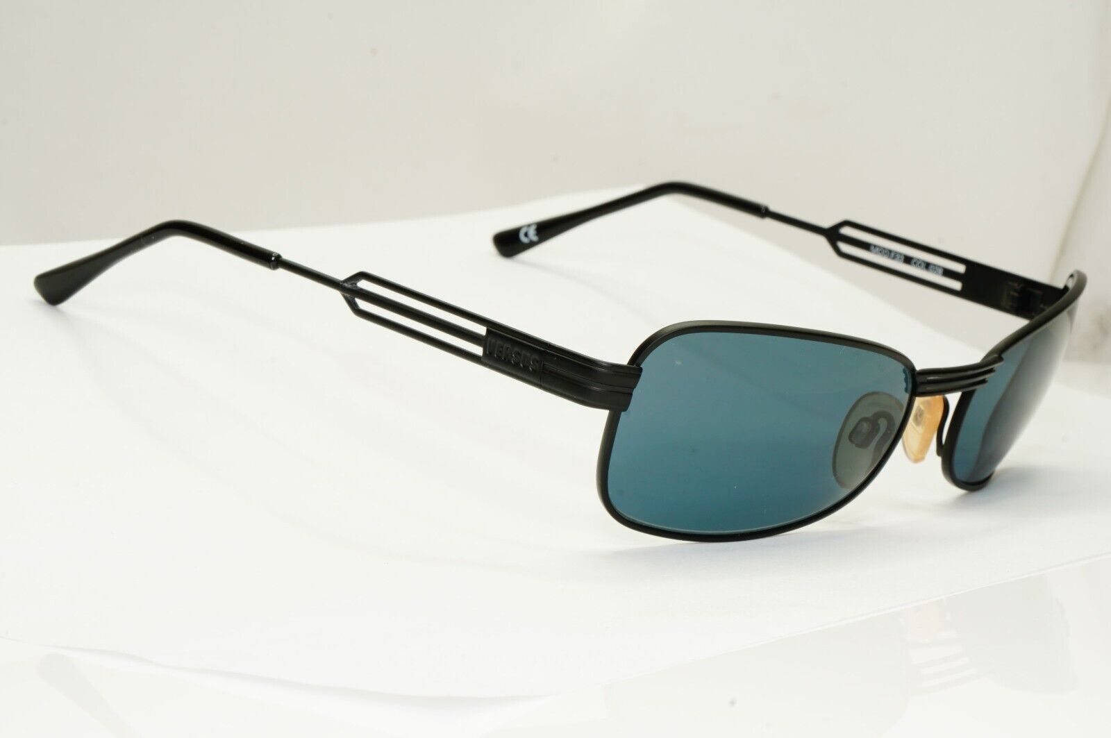 Versus 1996 by Gianni Versace Vintage Black Blue Grey Sunglasses MOD F33 COL 028