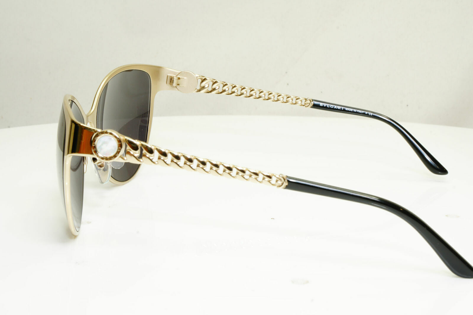 Bvlgari Sunglasses Pearl Gold Chain Black Metal Square Women 6070-H 278/8H 30617