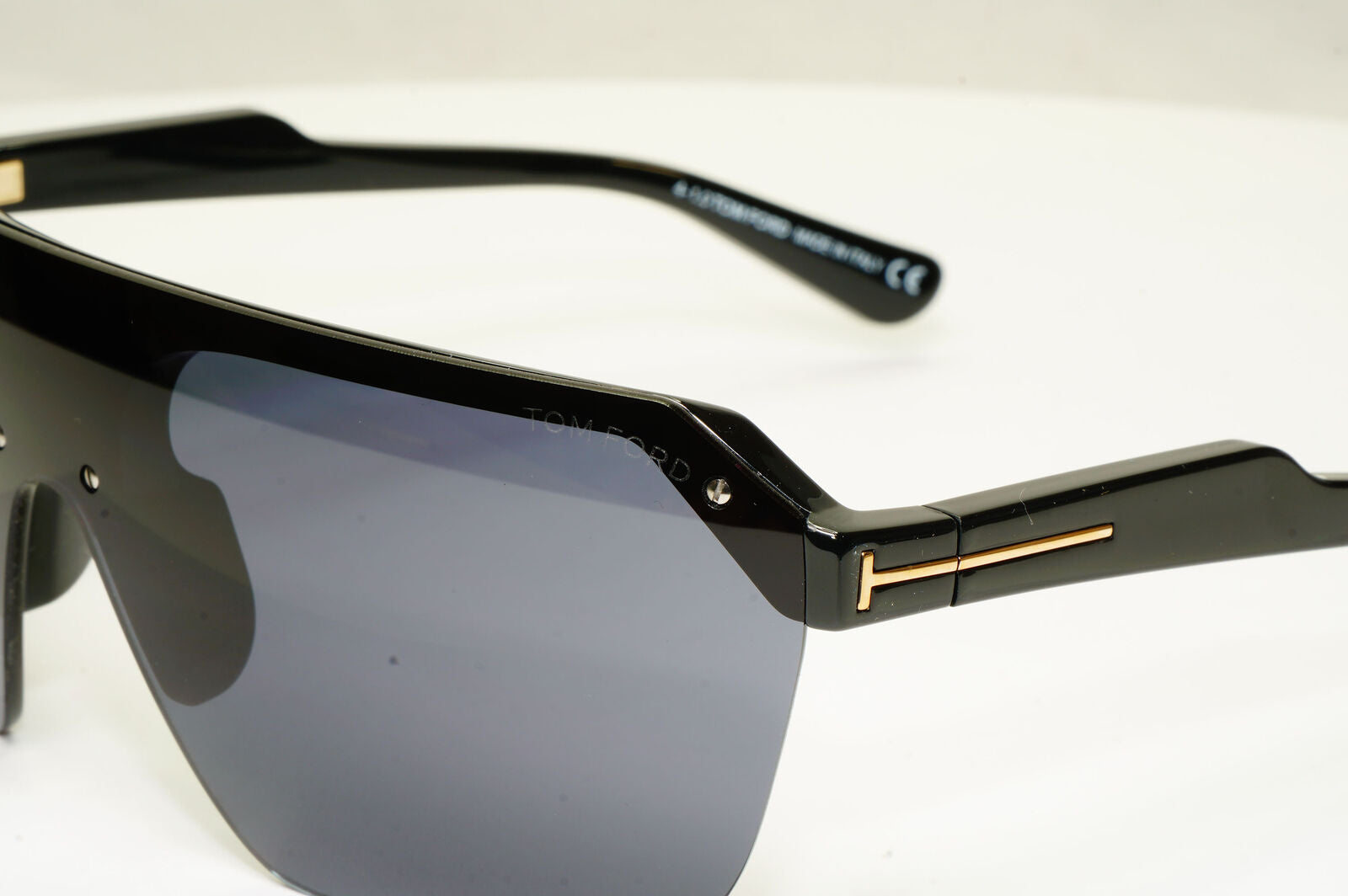 Authentic Tom Ford Mens Shield Visor Glossy Black Sunglasses Razor TF 797 01A