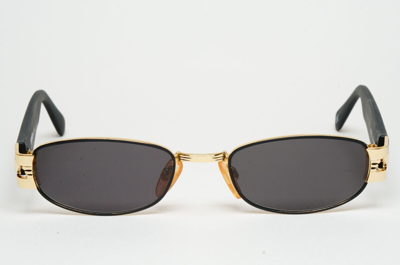 Versus Sunglasses 1996 by Gianni Versace Vintage Black Gold MOD F31 COL 39M
