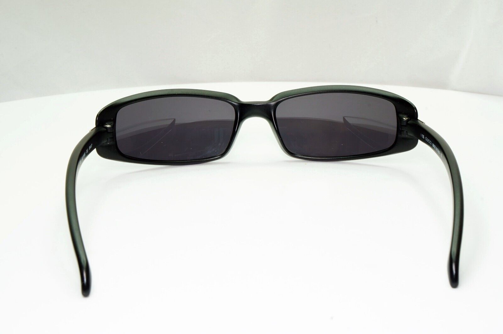 Gucci 1998 Vintage Sunglasses Black Matte Wrap Rectangle GG 1188/S DL5 301024
