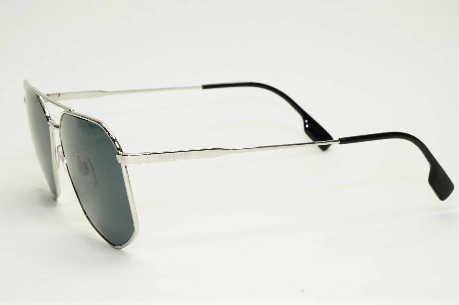 Burberry Sunglasses Silver Navigator Pilot Metal Ozwald BE 3139 1005/87 58mm