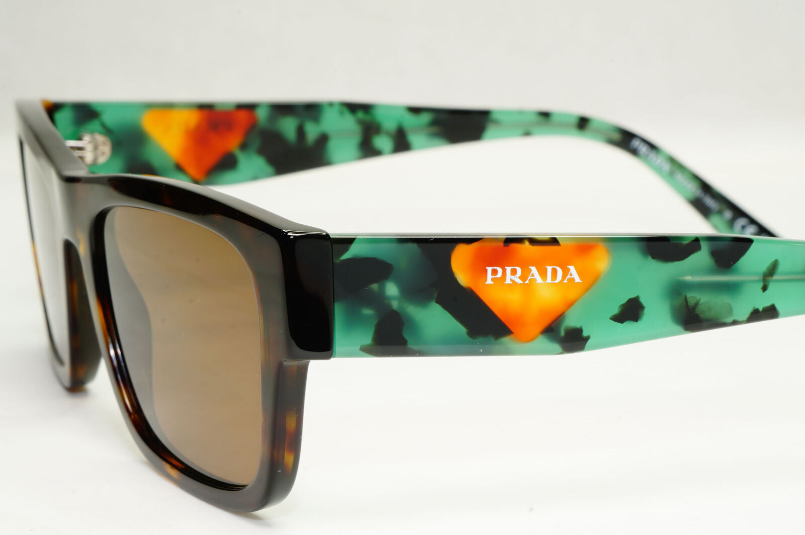 Prada Sunglasses Brown Lens Green Havana Tortoise PR15YV VPR 15Y 23B-1O1 52mm