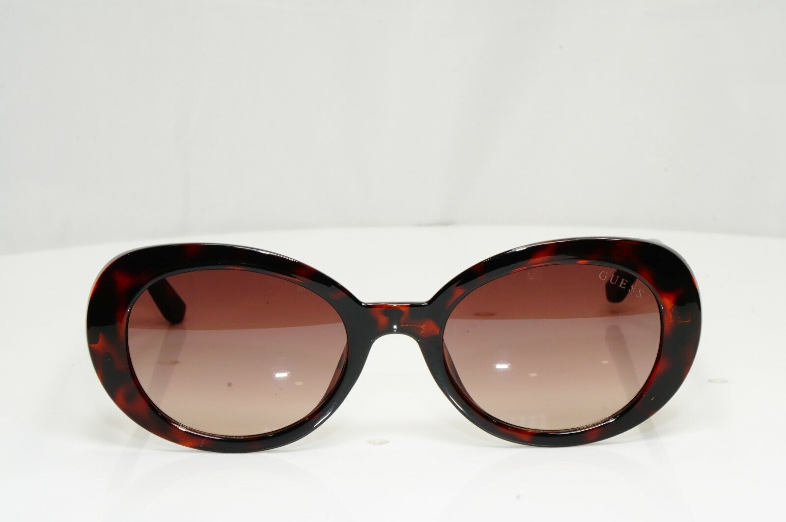 Guess Brown Oval Gradient Havana Gold Triangle Womens Sunglasses GU 7632 52F
